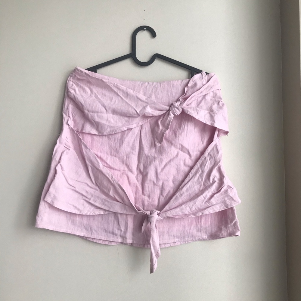 Urban Outfitters | mini skirt